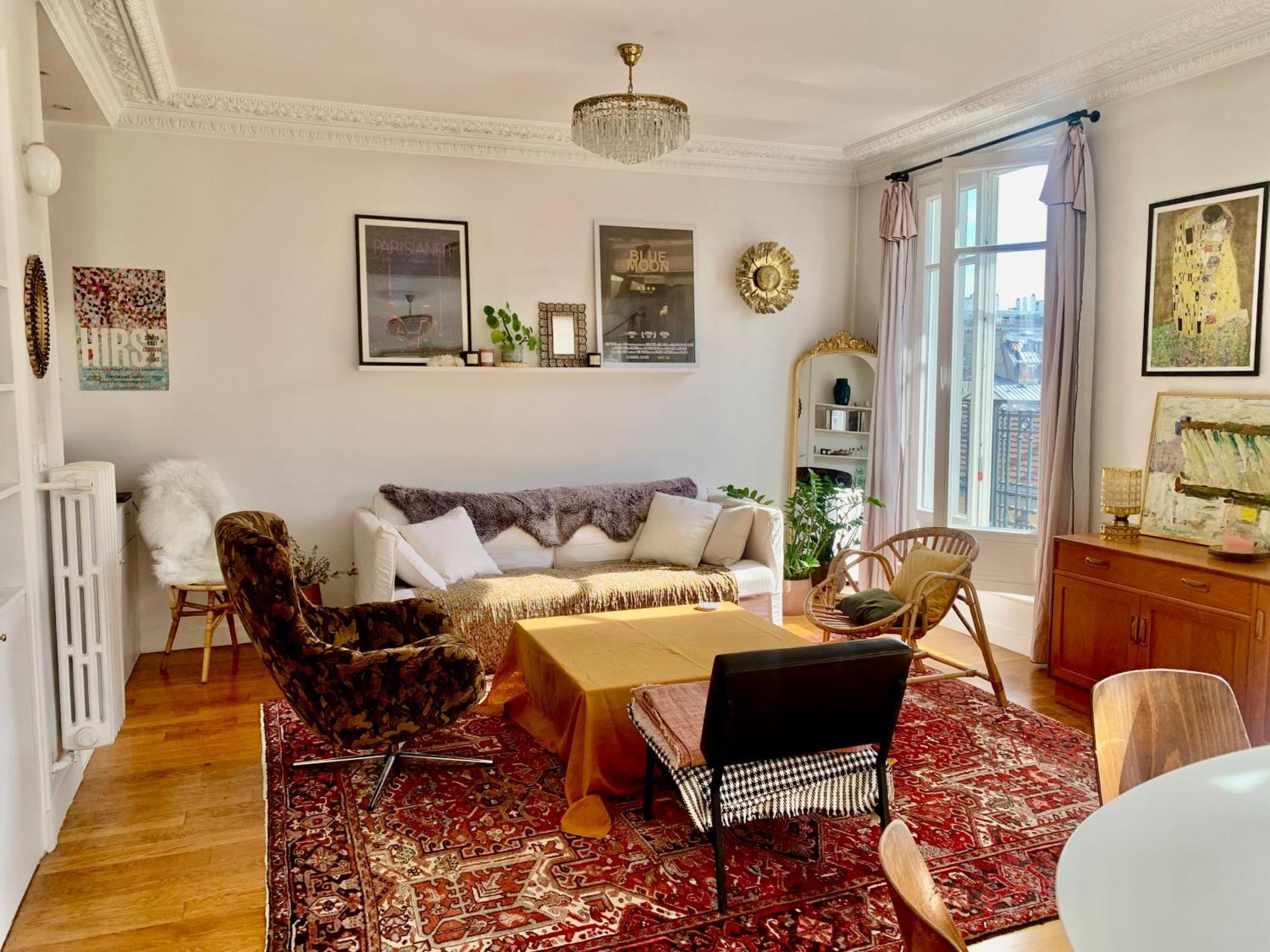 Appartamento Parisian With Balcony